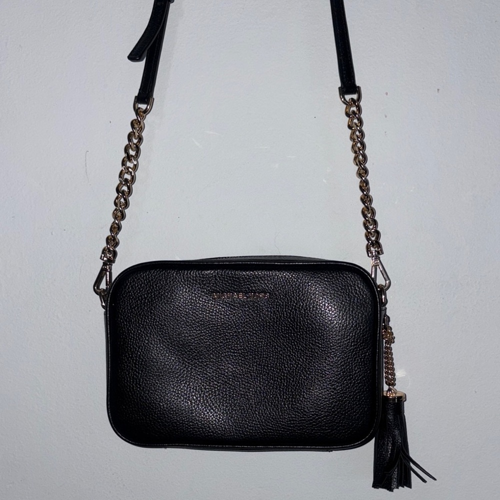 Michael Kors Black and Gold Crossbody Bag with Elegant Design